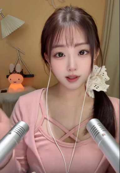 兔晚晚 哄睡女友 幼晚你的初恋白月光 20250523 1V413M百度盘-福利岛