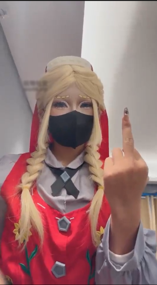 玩物直播狗哥-第五人格玩具商安妮光腿神器白袜【1V】【572MB百度云】