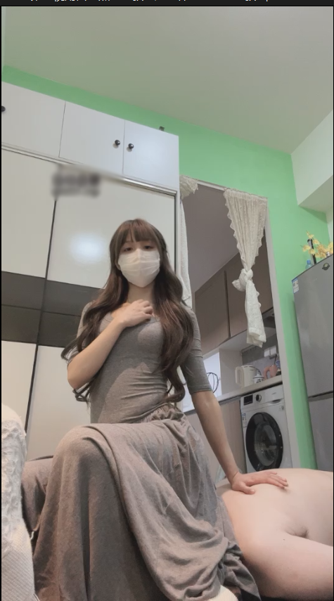 玩物直播鹿可-2025-04-10第一视角白袜黑丝调
教:超臭棉里丝圣水调教【1V】【611MB百度云】