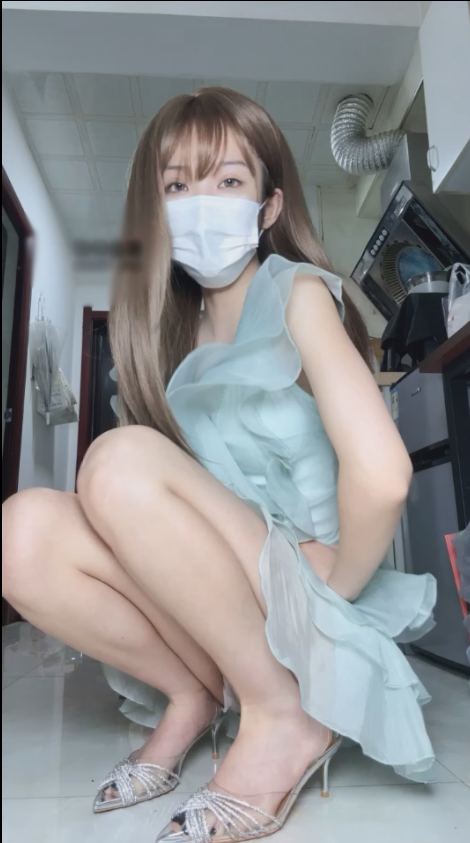玩物直播一唯-2025-04-12裸足脚底口水腋下:为喜欢的女生当狗【1V】【679MB百度云】