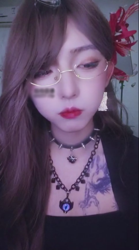 玩物直播CD白婉苏-20250514 第一视角-sj管理第四天【1V】【852MB百度云】
