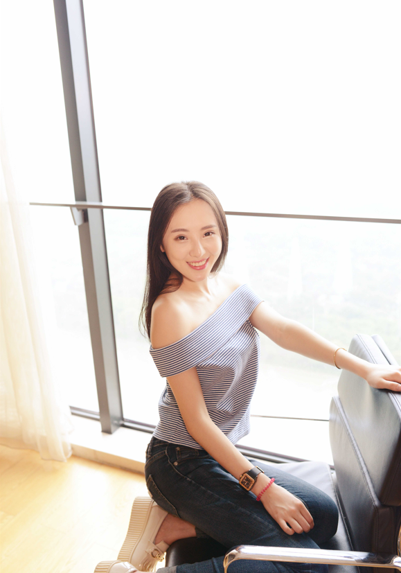 S级高颜值粉逼长腿国模女神 李诗 大尺度露点私拍【206P330M】-福利岛