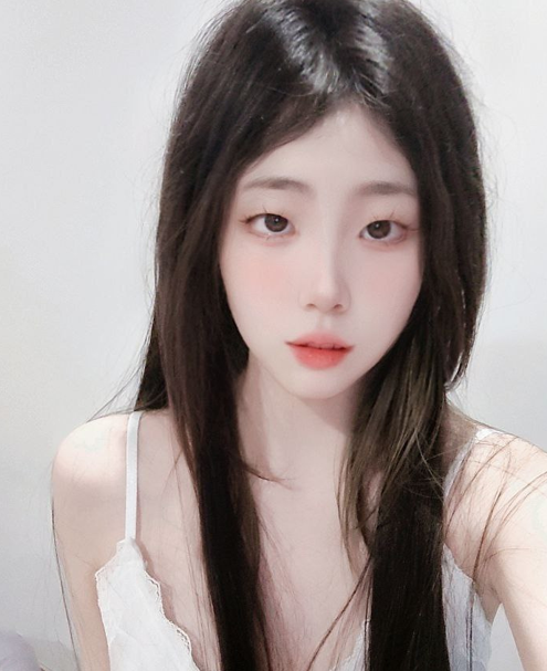 S级完美露脸,推特清纯女神小坏猫最新高价定制,脸穴同框自慰-福利岛