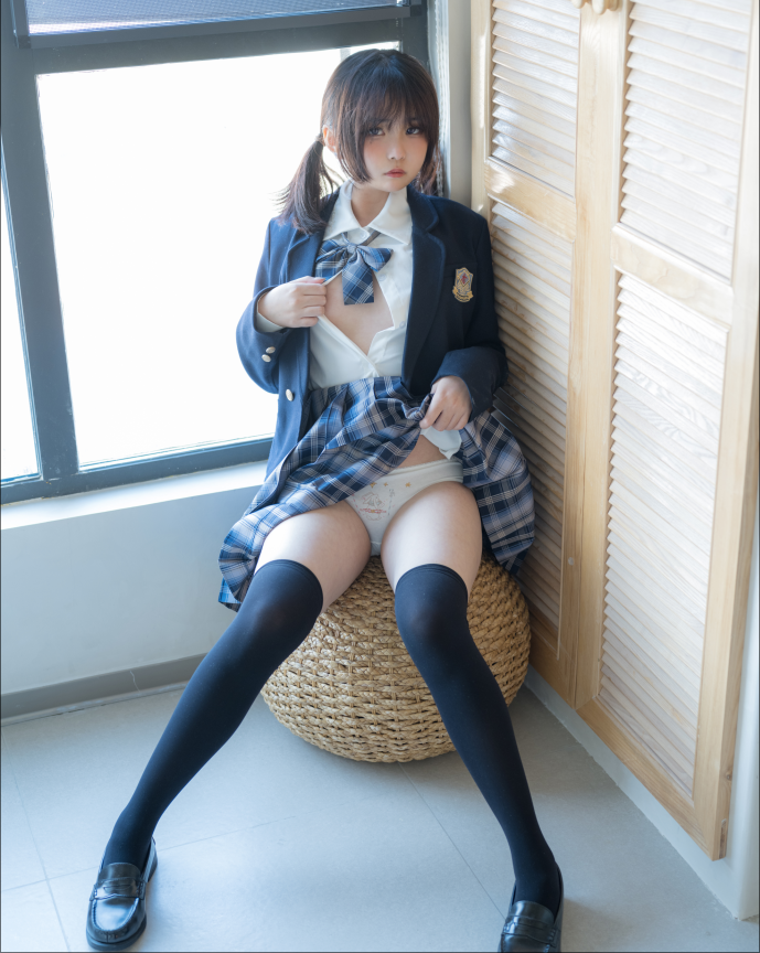 森萝财团 小安 – R18定制 JK制服浴缸+视频花絮-福利岛