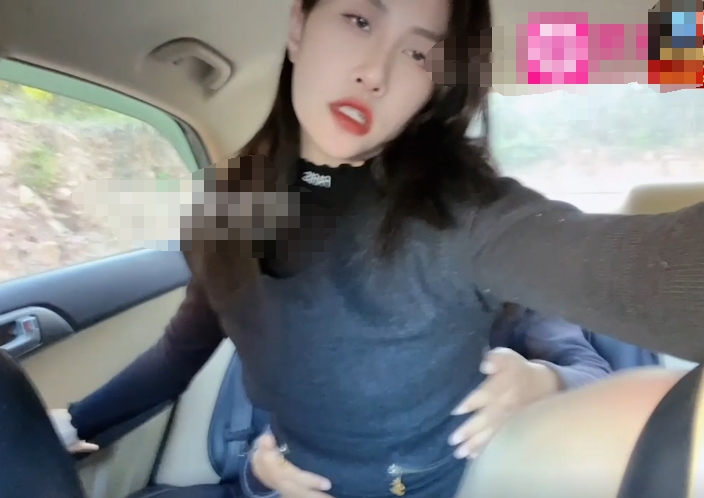 户外欣怡新年贺岁片姐夫与小姨子野外车震-1v800mb