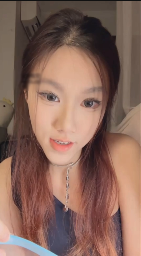 玩物直播kite-全程口水辱母羞辱榨【1V】【708MB百度云】