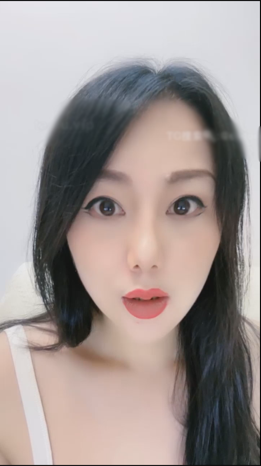 套路直播艾丝冷-盯射废物儿子【1V】【727MB百度云】