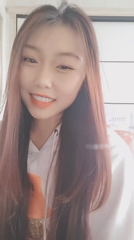 套路直播嫦曦-14分钟无限连榨七波【1V】【604MB百度云】