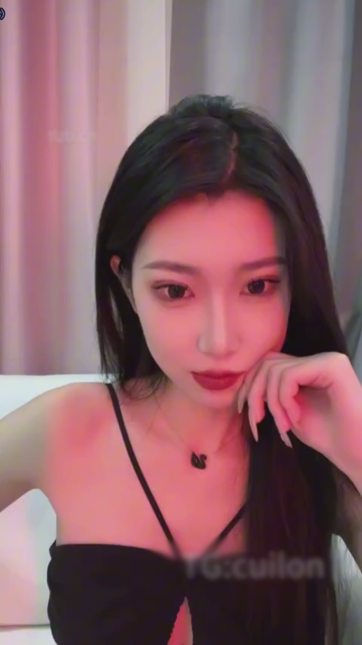 套路直播镜镜-🚥强推盯射【1V】【333MB百度云】