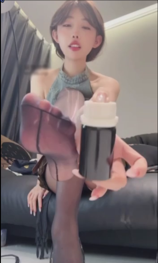 玩物直播一茶-红绿灯香水毁灭高潮流精【1V】【675MB百度云】-福利岛