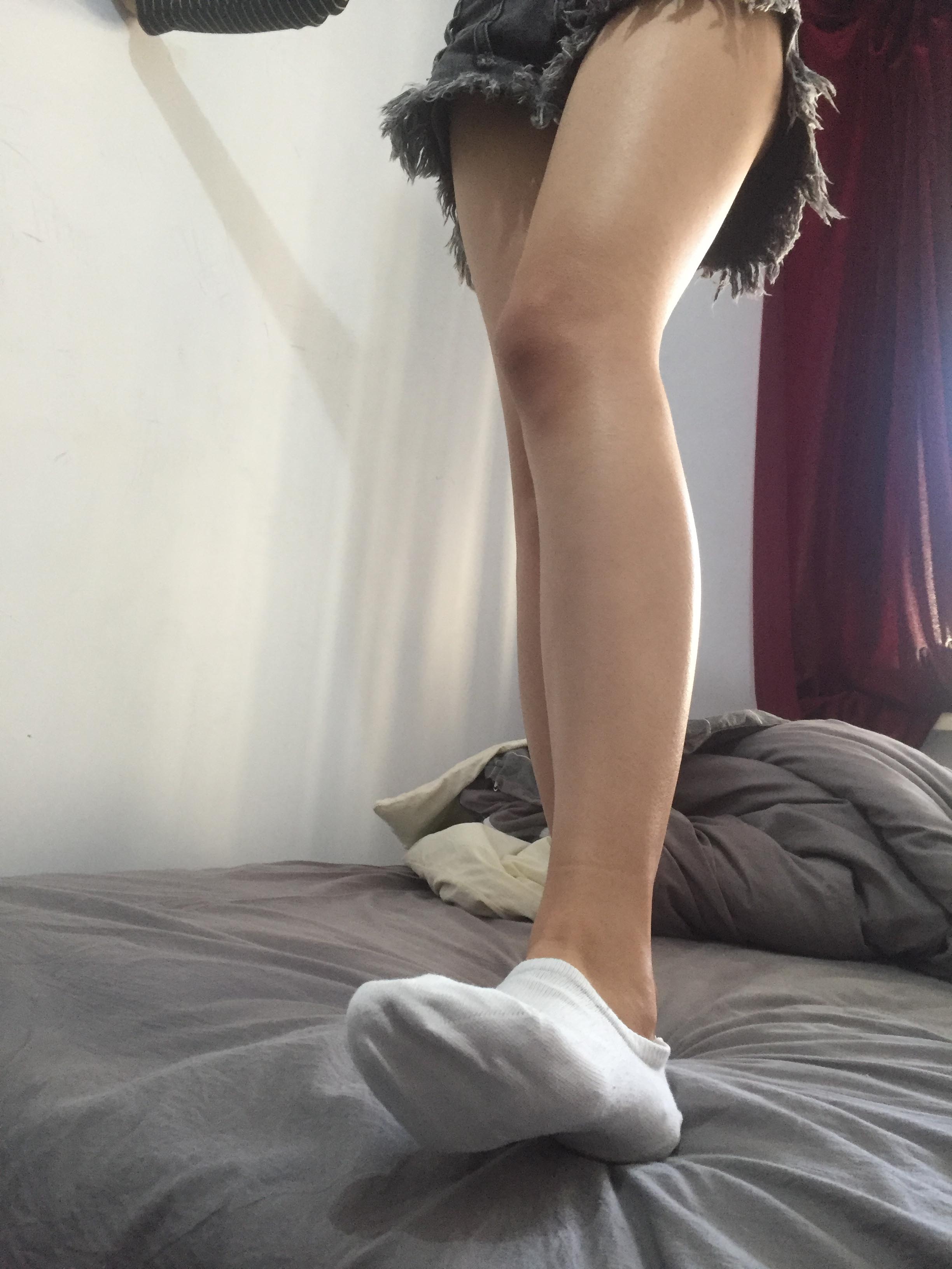 【足控】性感大学女友船袜足交 [35P+4v][1.14G百度盘]