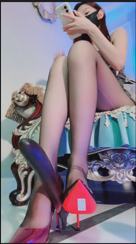 套路直播陈莹-第一视角-刀砍阉割胁迫【1V】【1.62G百度云】