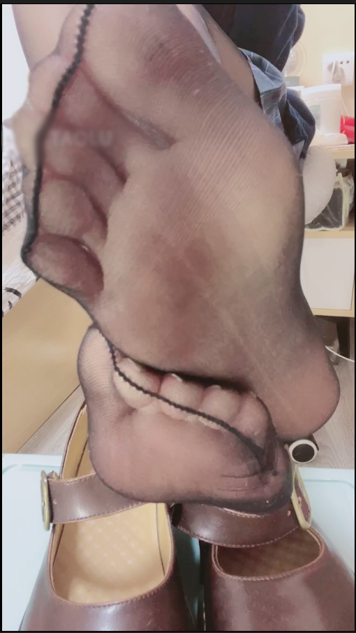 套路直播梨花诗-露脸 JK 控制 射精【1V】【585MB百度云】