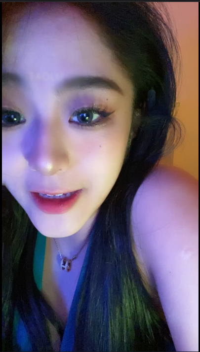 不知名美女s-售价8888金币！！！ 贡奴贡猪闻着rush上贡【1V】【636MB百度云】