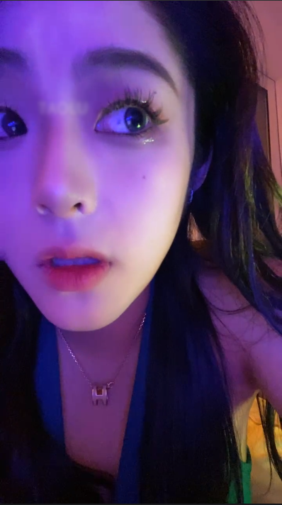 不知名美女s-售价8888金币！！！ 贡奴贡猪闻着rush上贡【1V】【636MB百度云】