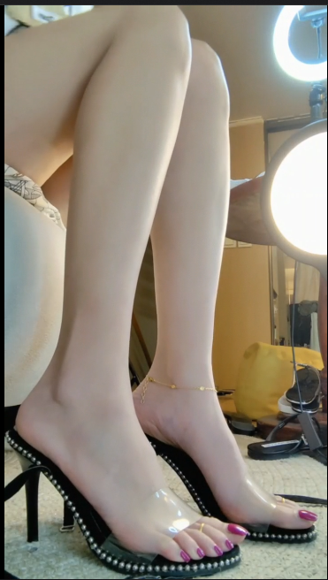 抖音足模天花板！天蝎座胖虎合集11【14V】【1.12G百度云】