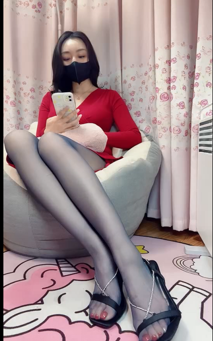 源码自录-足控-易直播 沫沫 5（1V,384M）