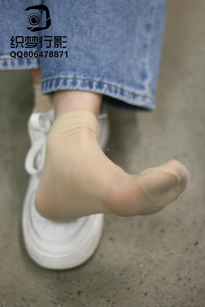 [织梦映像]山野之灵-牛仔裤棉袜裸足[73P+1V][2.15G百度云]