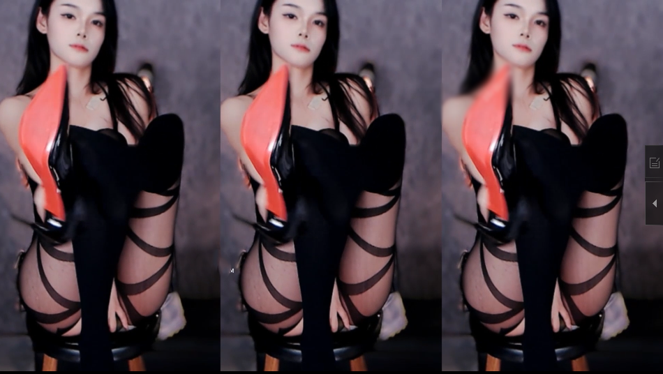 CC小果-连体嗨丝粉丝群定制热舞~[1V][334MB百度盘]