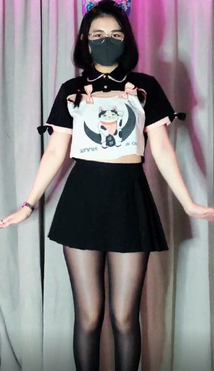 极品少女 抖音网红『奶咪Naimi』裸舞合集 赛博猫猫黑丝白兔【1V-538M】