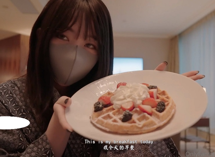 HongKongDoll 开年新作 新季里的某一天 性感黑丝旗袍 嫩鲍吸茎狂射