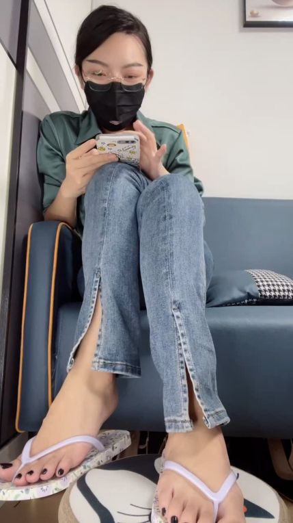 【自打包】源码自录-足控-易直播 请为阿巫心动 2（1V,460M）