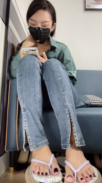 【自打包】源码自录-足控-易直播 请为阿巫心动 2（1V,460M）