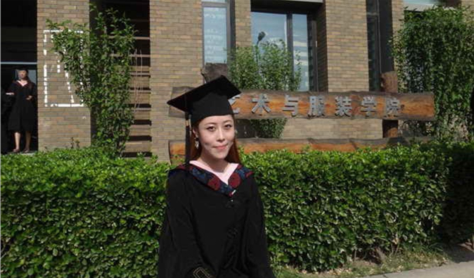 《百度云泄密流出》天津工业大学王真(模特)外表靓丽 640M