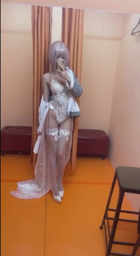 【新】B站UP湖里狸里狸-60万粉 骚舞 发骚勾引等 大尺度【19V】【312MB百度云】