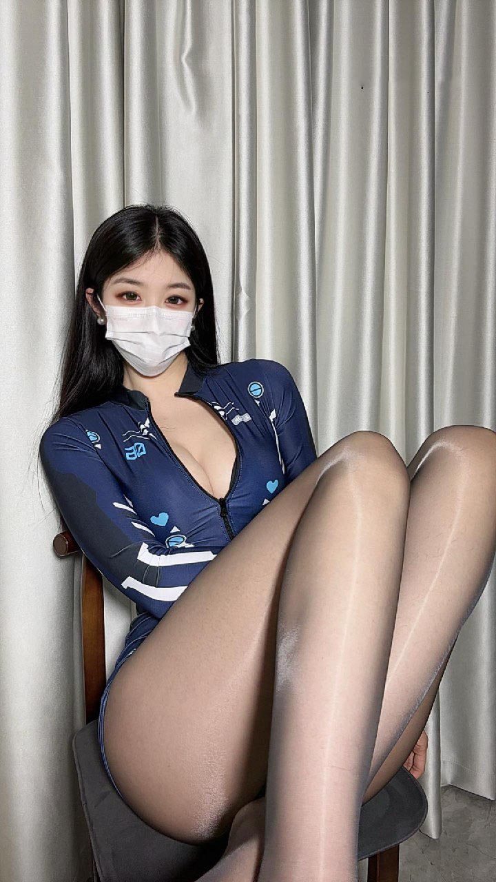 【新】抖音极品小姨-秘语空间最新至：2025.10.28【NP+NV】【348MB百度云】