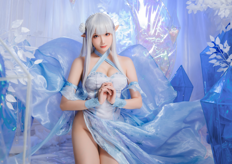 瓜希酱 大凤JK +爱蜜莉雅 水晶礼服【58P 292MB】