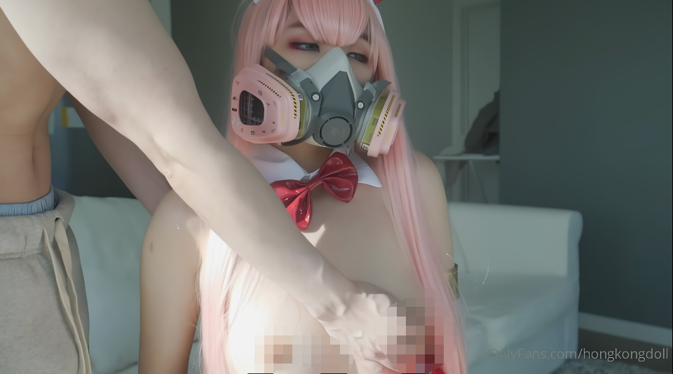 玩偶姐姐~与身着赤兔服渔网袜之国家队02行房事