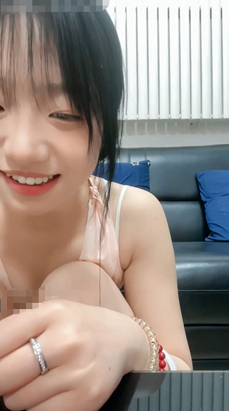 2918 【清纯女不高】可爱甜美小学妹-福利岛