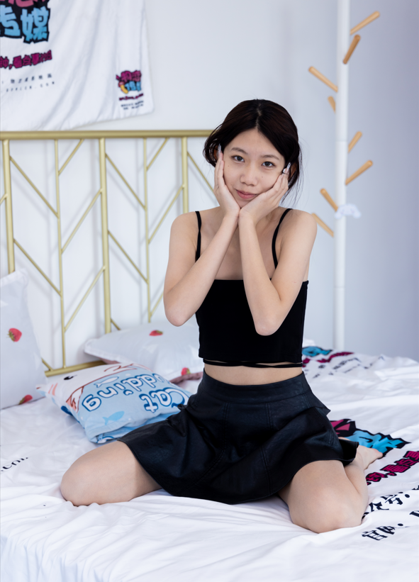 物恋传媒 NO.1420 纤纤 - 人间四月 【181P1V6.30G】