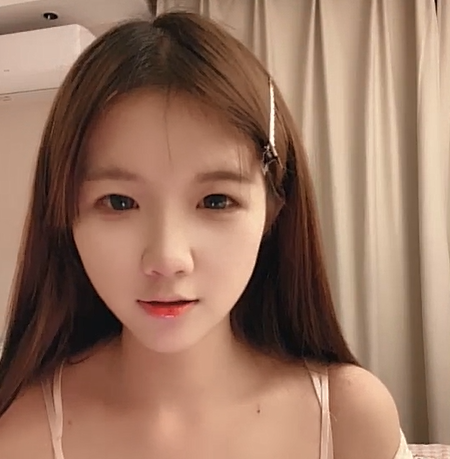 尺度突破~【小岛】自慰！首次喷水~