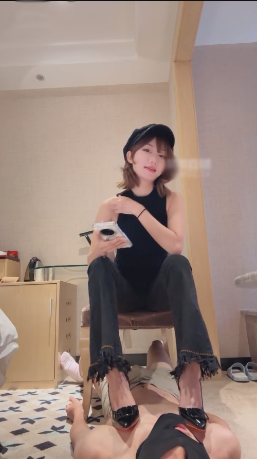 玩物直播米琦-251020 我的病娇女友【1V】【331MB百度云】