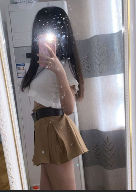 【男友泄密】清纯白袜女大玩3P，激情口交，前后夹击【25v44p 541m】