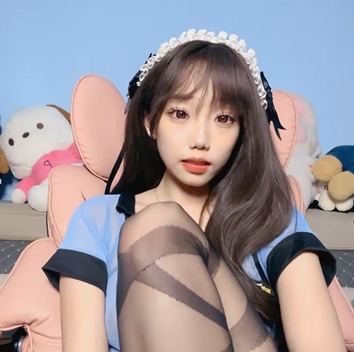 主播【嫩妹骚水多】10月26-11月12反差小母狗粉嫩小穴道具自慰无套猛操