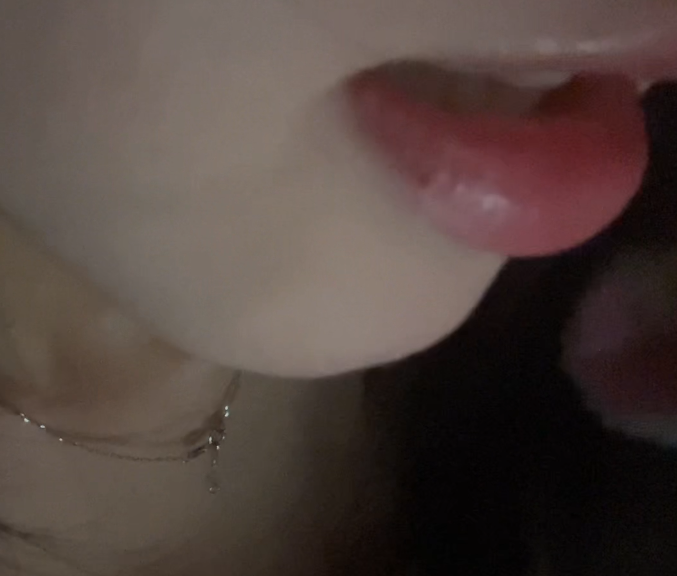 觉觉不困 吊带刮1.0 1V375M百度盘-福利岛