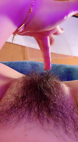 颜值御姐【美乃兹】超大奶子超级骚雪白皮 10月17日220m