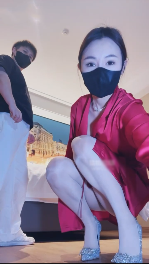 玩物直播曼伊-251021 调教新娘之夜出轨【1V】【520MB百度云】-福利岛