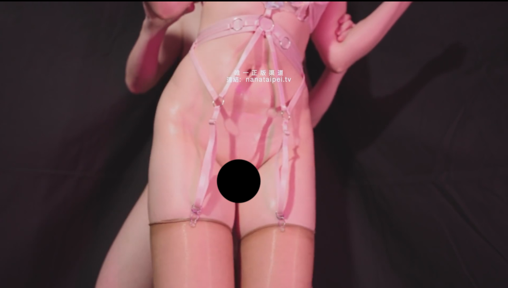 【新】nana_taipei-11.14日 新作 偷窥骚妈 part2 丝袜肥臀 骚穴股交【1V】【1.54G百度云】