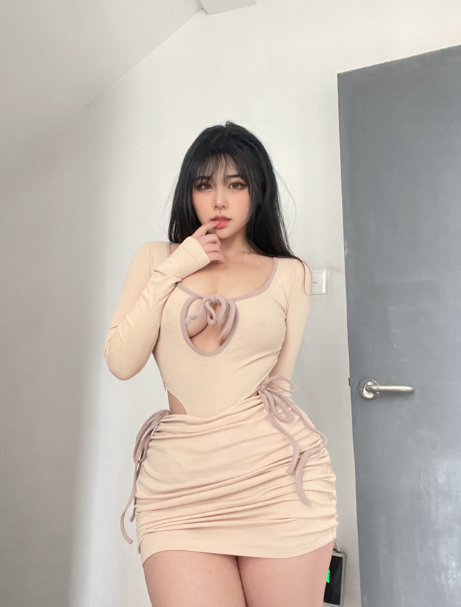 oliviaxx 微密圈付费圈子作品合集 【1477P45V1.38G】-福利岛