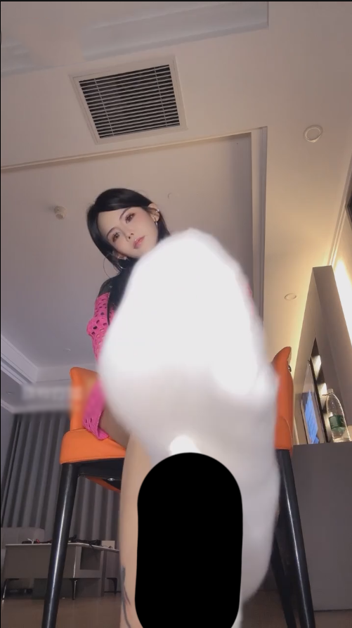 玩物直播亚兮-251020 绿色的你当我老公的奴隶【1V】【300MB百度云】-福利岛