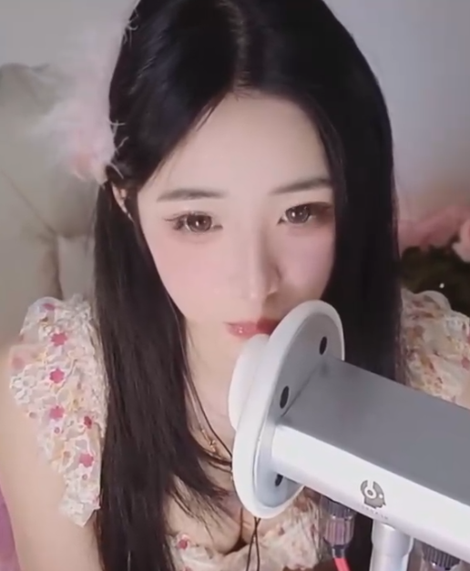 啵啵梨o3o_3D温柔轻语人萋_20251112 1V564M百度盘-福利岛