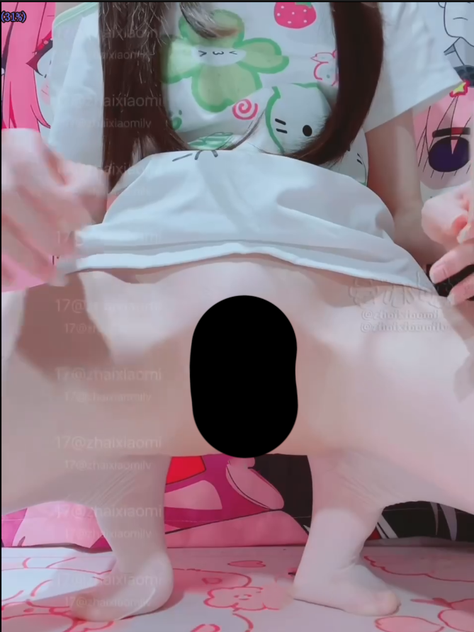 【新】宅小咪-异物自慰【2V】【426MB百度云】-福利岛