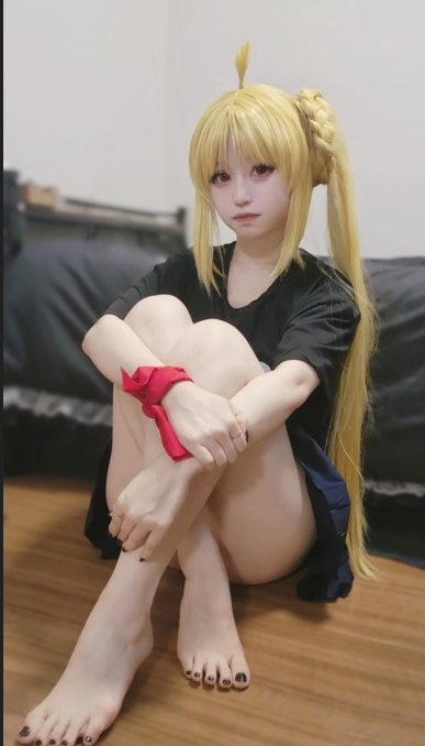 【足控】[Patreon] ଘ min (@min_mmu) 写真合集 【355P 800MB】