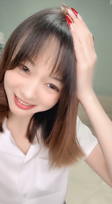 七彩主播【黑丝美少女】高颜值情侣露脸啪啪-福利岛