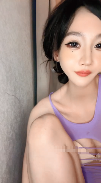 3190 【小婉呀】不做女神做母狗，下海自慰出水2v-福利岛