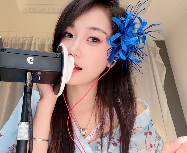 要抱好顶 口月空 这么美丽  3V223M百度盘